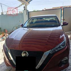 نيسان ألتيما